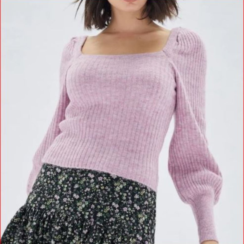- MinkPink Saeeda Square Neck Knit Stretchy Pink Lavender Puff Sleeves MED  - 1H